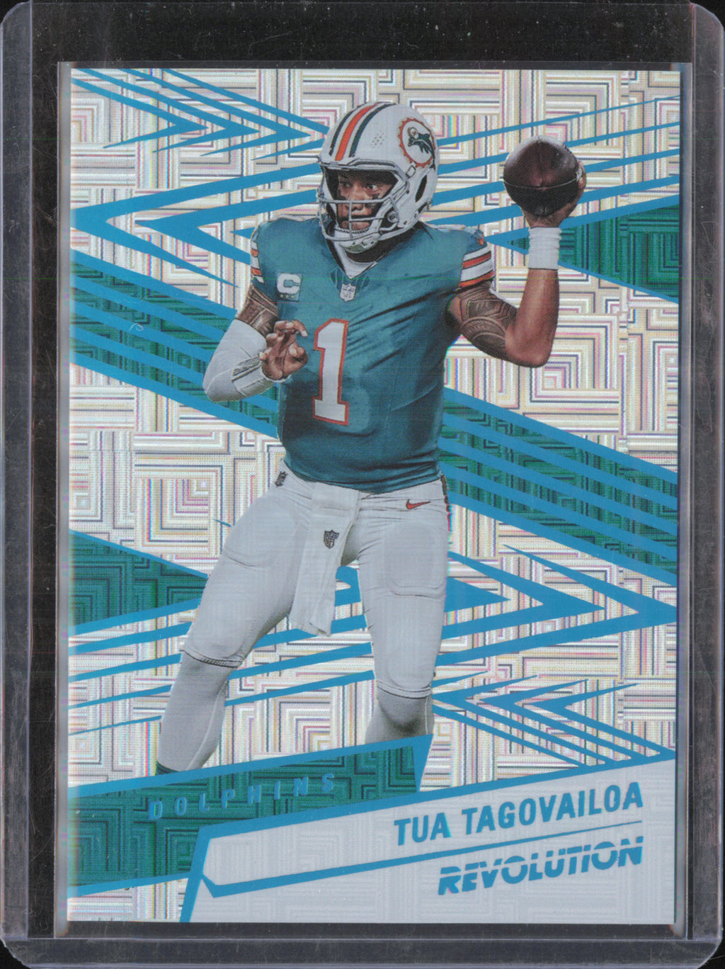 2025 Panini Revolution #195 Tua Tagovailoa Teal Levels #/499 front