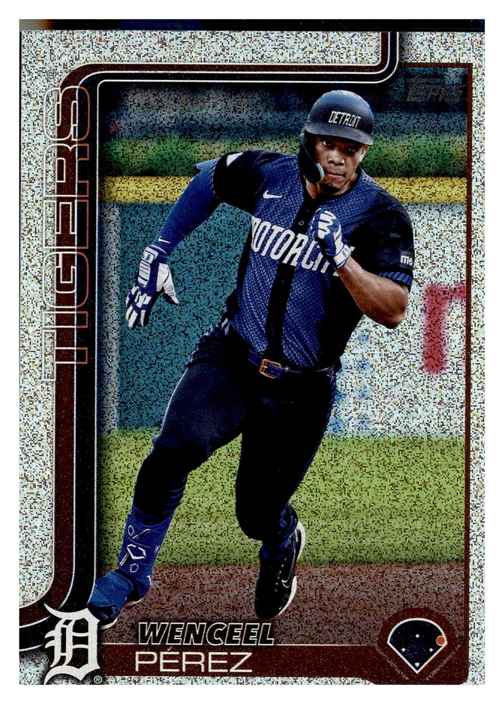 2025 Topps #646 Wenceel Pérez Sandglitter front
