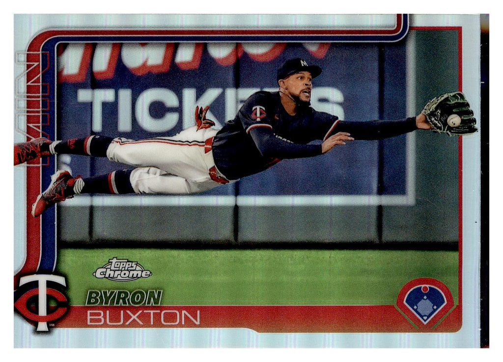 2025 Topps Chrome #172 Byron Buxton Refractor front